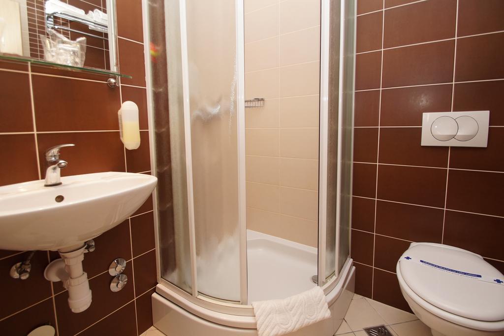 Hotel Posejdon Vela Luka Buitenkant foto